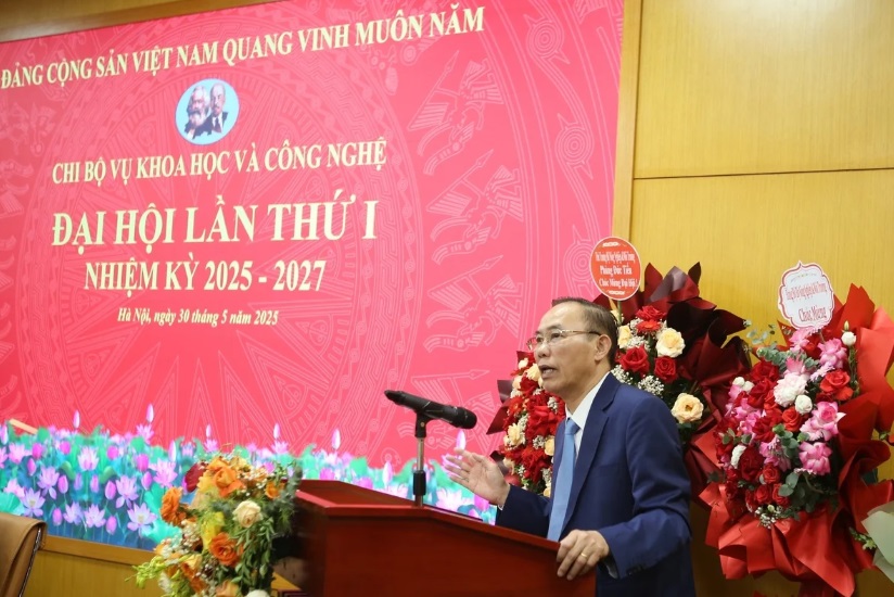 Khơi dậy khát vọng cống hiến cho những người làm khoa học